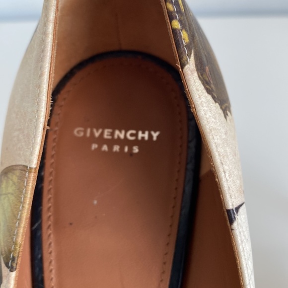 Givenchy Lia Butterfly Print Pumps size 6.5 - Picture 11 of 16